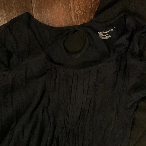 Group of four maternity dresses - Picture 5 of 6